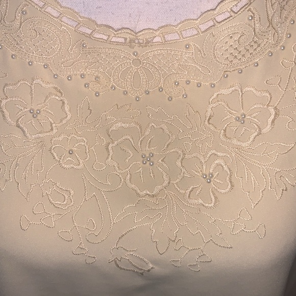 Laura Scott Vintage Yellow Embroidered floral beaded short sleeve blouse - Picture 3 of 7